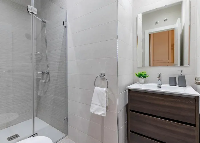 Recien Reformado Junto A Metro San Mames Apartment *